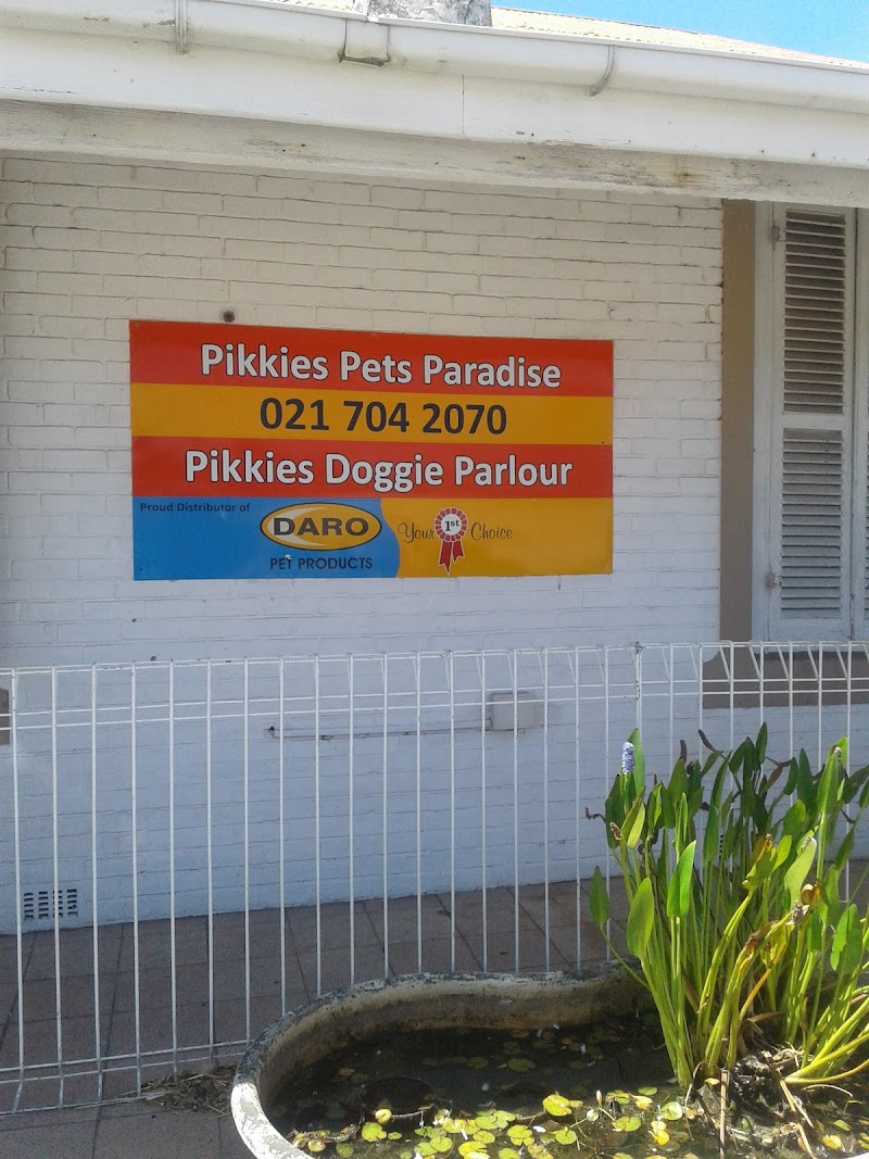 Pikkies Pets & Dog Parlour Pty Ltd